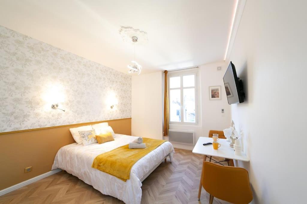 Imperial House Confort - 5 Min Gare - Parking
