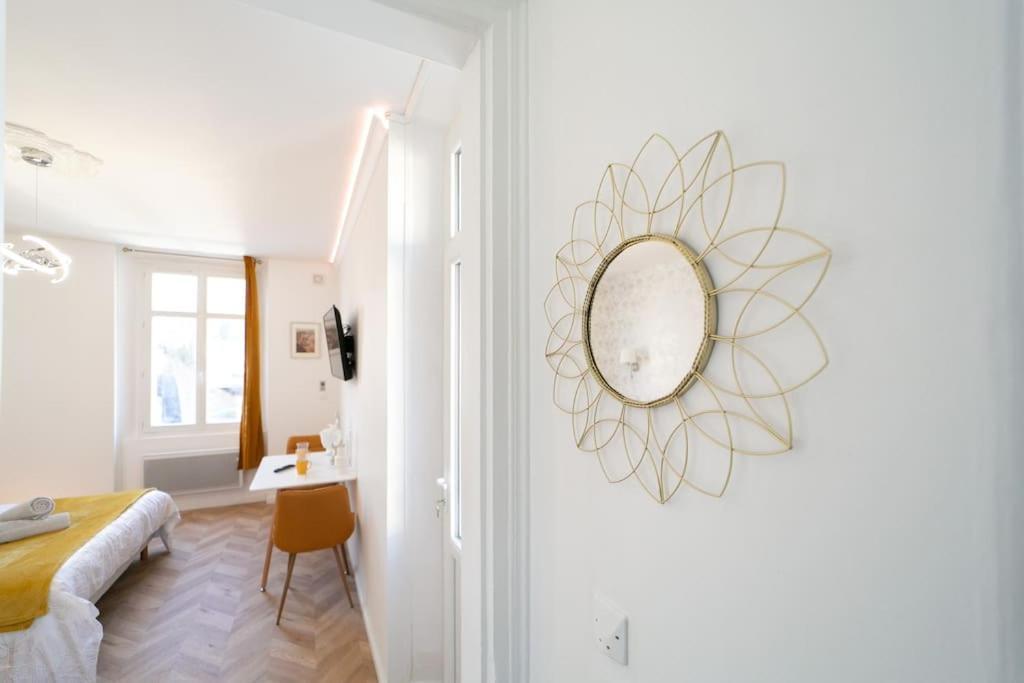 Imperial House Confort - 5 Min Gare - Parking Apartment *